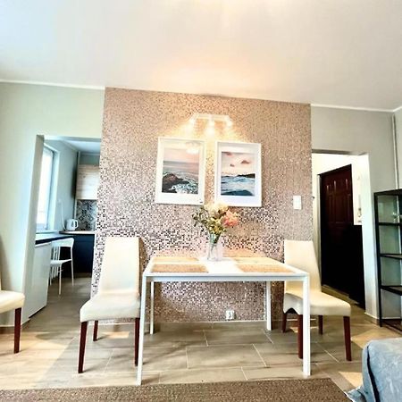 Apartament Wakacyjny Blisko Morza Gdansk Bagian luar foto